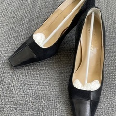 AKIRAOSAKI パンプス　22㎝の画像