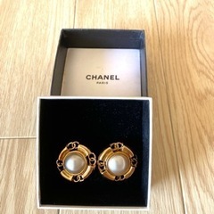 CHANEL イヤリング　