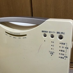 空気清浄機　古いですが動きますの画像