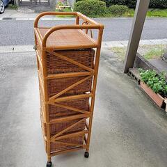 収納家具の画像