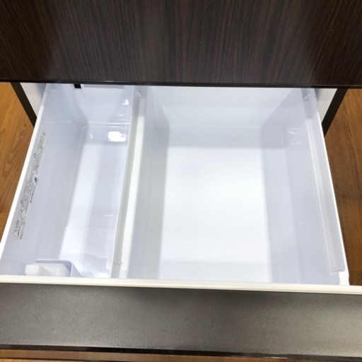 AQUA 4ドア冷蔵庫　2022年製　93,280円