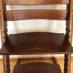 【中古】ストッケ　トリップトラップ　ハイチェア　(茶色)の画像