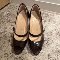 ルブタン　オープントゥパンプス