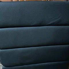 折りたたみベッド 黒の画像