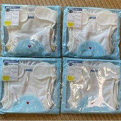 【布おむつ】エンゼル布おむつカバーとラッキーオムツ（成形オムツ）の画像