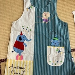 保育士エプロン