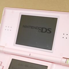 動作品 ニンテンドー DS Lite ライト ゲーム機本体 充電器付き 携帯ゲーム ゲームボーイアドバンス ピンク USG-001 札幌市 清田区 平岡の画像
