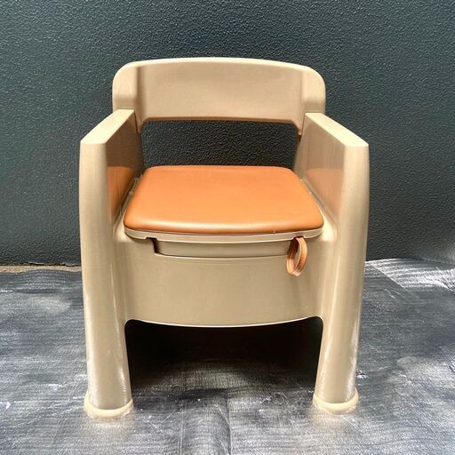 介護用トイレ　未使用保管品