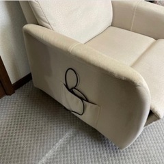 パーソナルチェア　立ち上がり電動チェア　アスティの画像