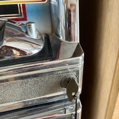 Macy サンダーv 実機　スロット　メダル付きの画像