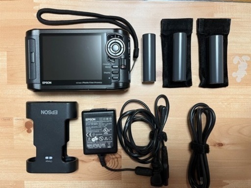 EPSON P-7000 Photo Fine Premia フォトビューワー 液晶搭載 160GB