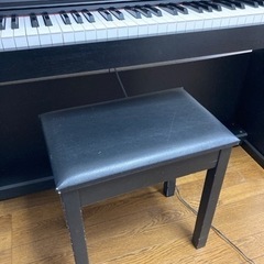 【引取り先様決まりました】古い電子ピアノ KORG C-2000の画像