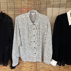 シフォンのブラウス３枚セットの画像