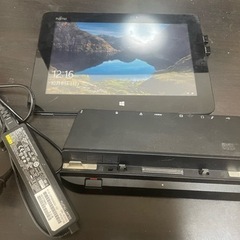 ARROWS tab Q555ドック付