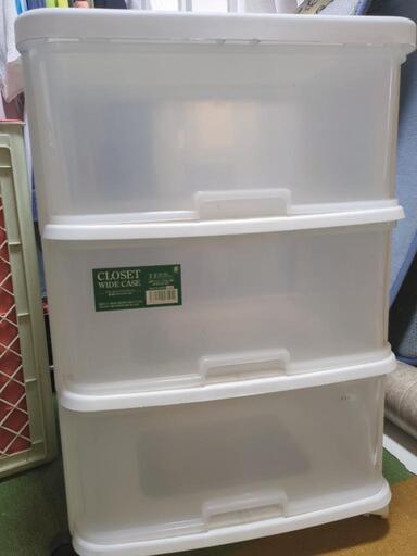 コロコロの足付き  3段BOX