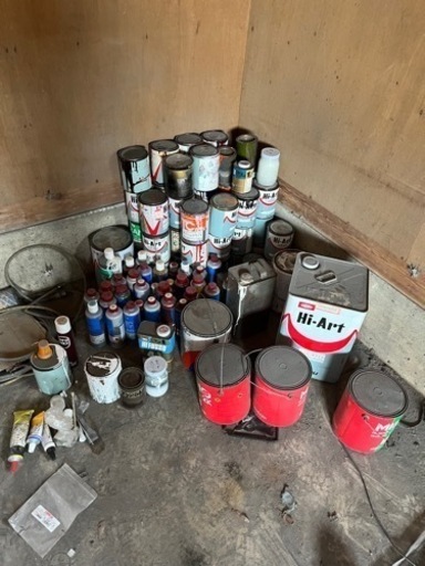 イサム塗料　鈑金塗装　塗装