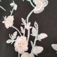 【新品】刺繍ワンピースの画像