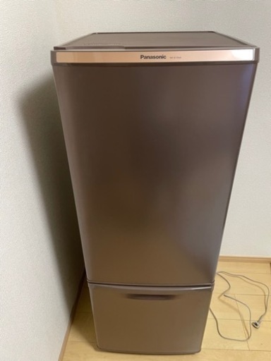 冷凍冷蔵庫PanasonicNR-B178W 取りに来て頂ける方