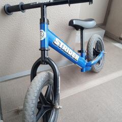 ストライダー　青の画像
