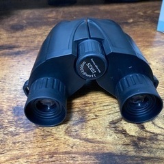 双眼鏡
