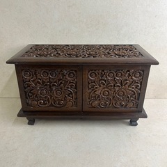 k1008509 希少品 宝箱 収納箱 五面彫刻細工 三層引き出し 小物入れ 古美術 アンティーク ヴィンテージ 昭和レトロ 年代物 現状品 中古品の画像