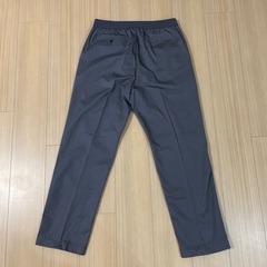 ユニクロ +J ワイドフィットテーパードイージーパンツ Mの画像