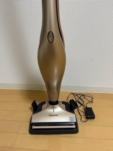 パナソニック　コードレス掃除機　MC-BU110J