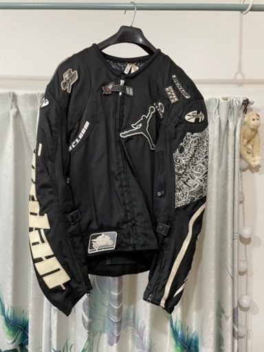 バイクのレーシングチーム「Team JORDAN」のナイロンレーシングジャケット バイクのレーシングチーム「Team JORDAN」のナイロンレーシングジャケット