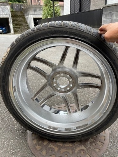 265/35R22 ハリアー80 ツライチ使用　最終価格