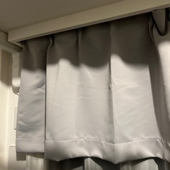 短いカーテン　一枚