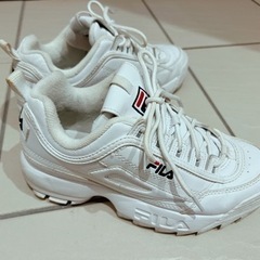 FILA フィラ 靴 スニーカー 厚底 24.0の画像