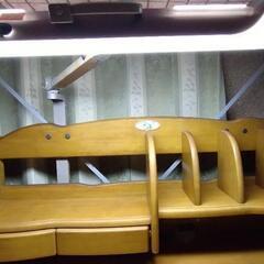 学習机　引き出し付　ライト付　勉強机の画像