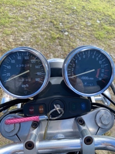 Kawasaki  ゼファー400   商談中！