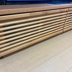 大型テレビボード　ローボード　幅149cm、高さ38cm (名古屋市に取りに来れる方限定)