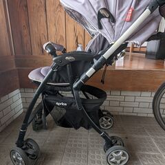 無料　ベビーカーAprica アップリカ　ラーナビッテ