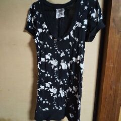 アニマルペイントカットソー