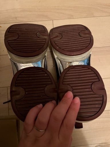 マイケルコース　厚底スニーカー