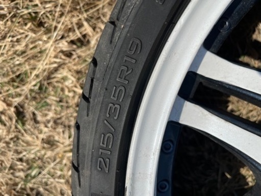 《取置き中》　ヴァレスト19インチ