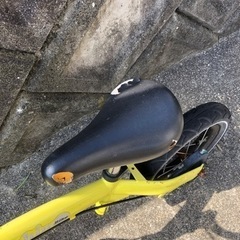 子供用　ストライダー　黄色の画像
