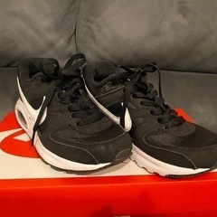 NIKE  23センチ