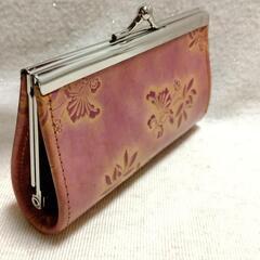 がま口財布（革製）の画像