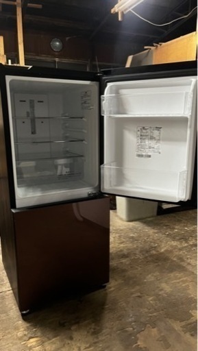 簡易清掃・動作確認済】2ドア冷蔵庫134L Hisence／ハイセンス HR-G13A