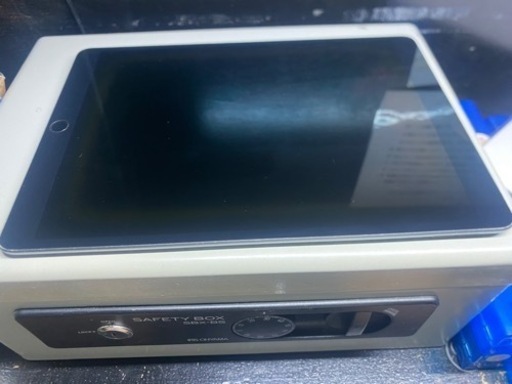 【早いもの勝ち】iPad Air3 アイパッド　エアー3 Wi-Fiモデル