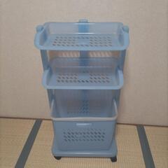 キャスター付きランドリーバスケット