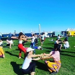 広野海岸公園でアクロヨガを体験しよう！