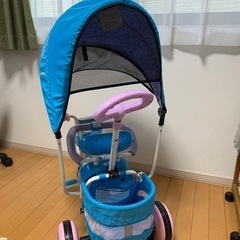アナ雪三輪車の画像