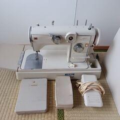 JUKIミシン　ロータリックス