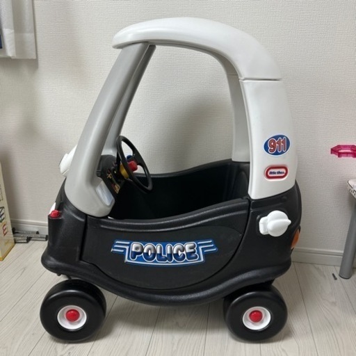 トイザらスで購入　車の乗り物