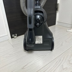 ジャンク品　　掃除機　TOSHIBA VC-C12の画像