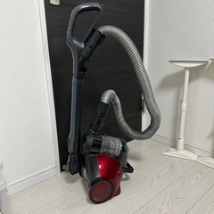 ジャンク品　　掃除機　TOSHIBA VC-C12